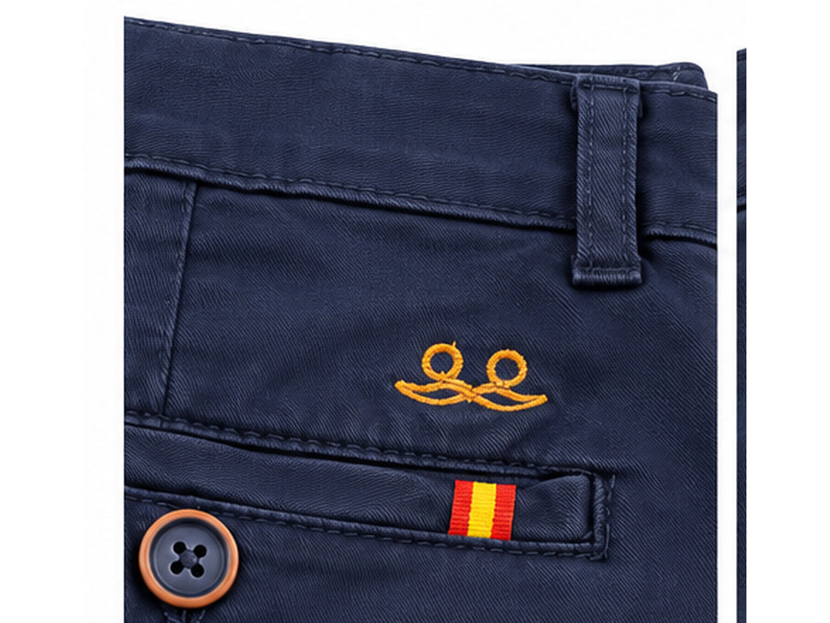 Pantalón chino marino